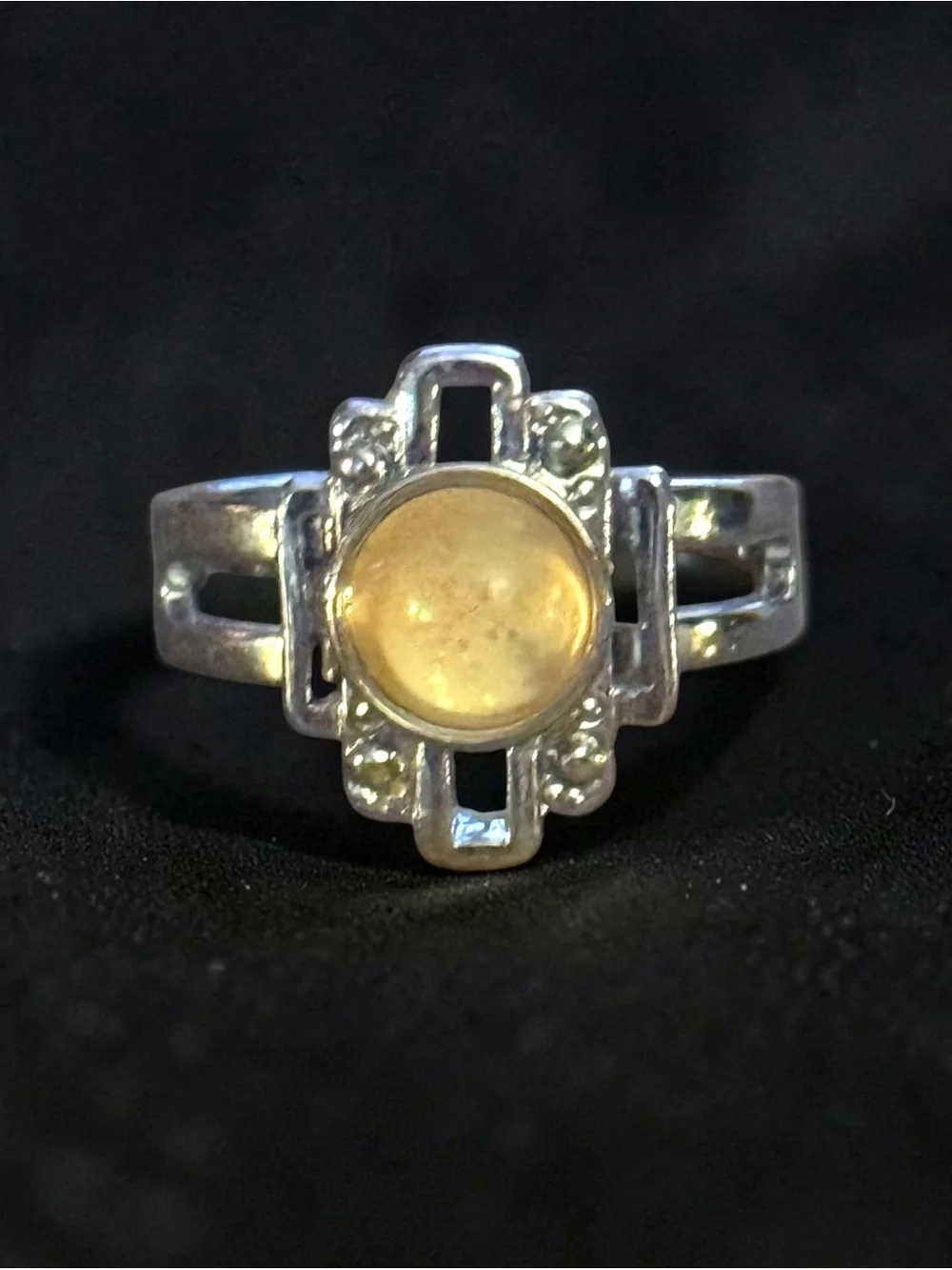 Vintage silver tone geometric glitter cabochon stone ring